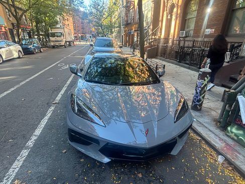 Used 2025 Chevrolet Corvette Stingray Convertible w/ 1LT image 1
