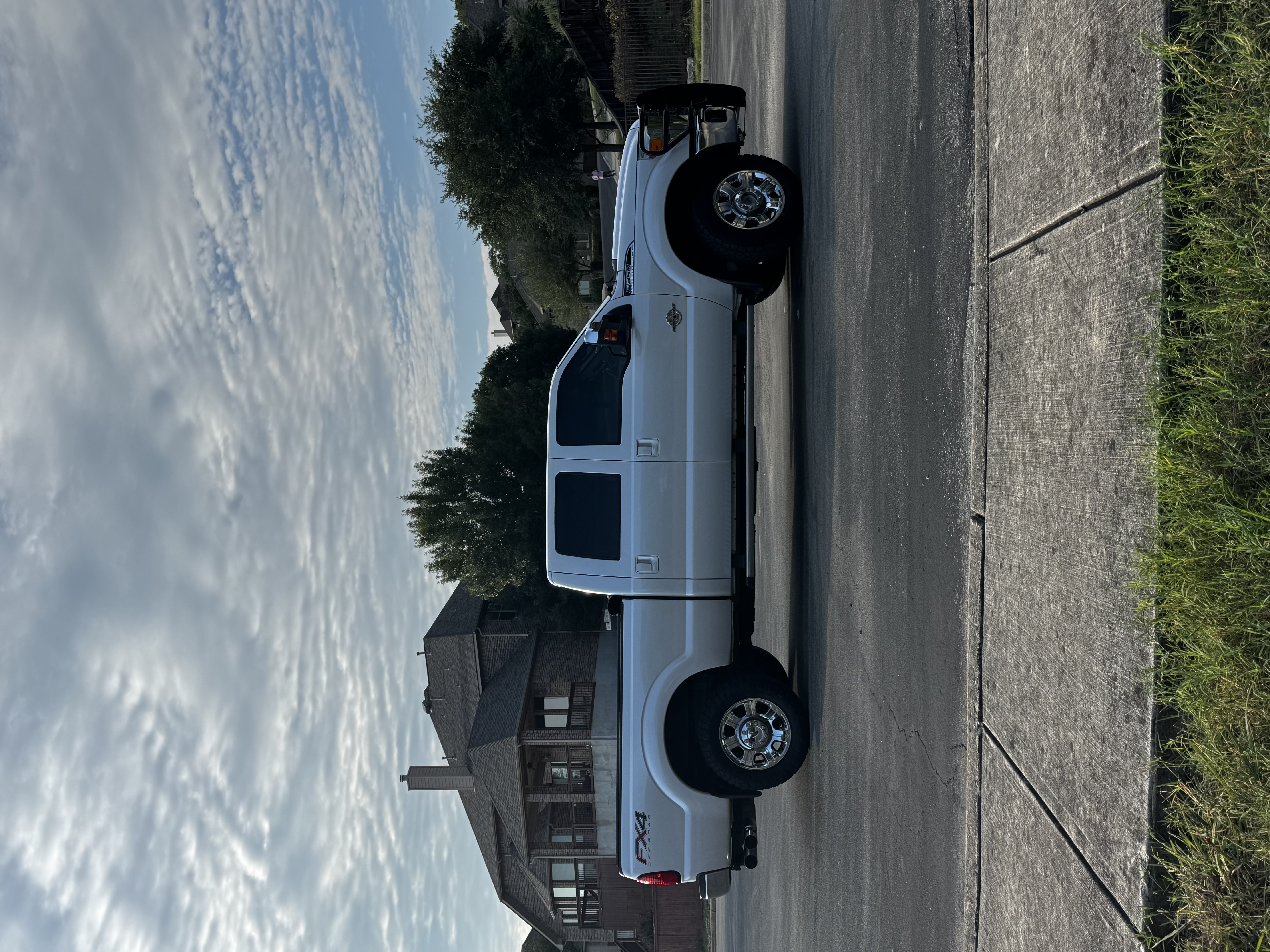 Used 2015 Ford F350 Lariat w/ Chrome Package AWD/4WD image 9