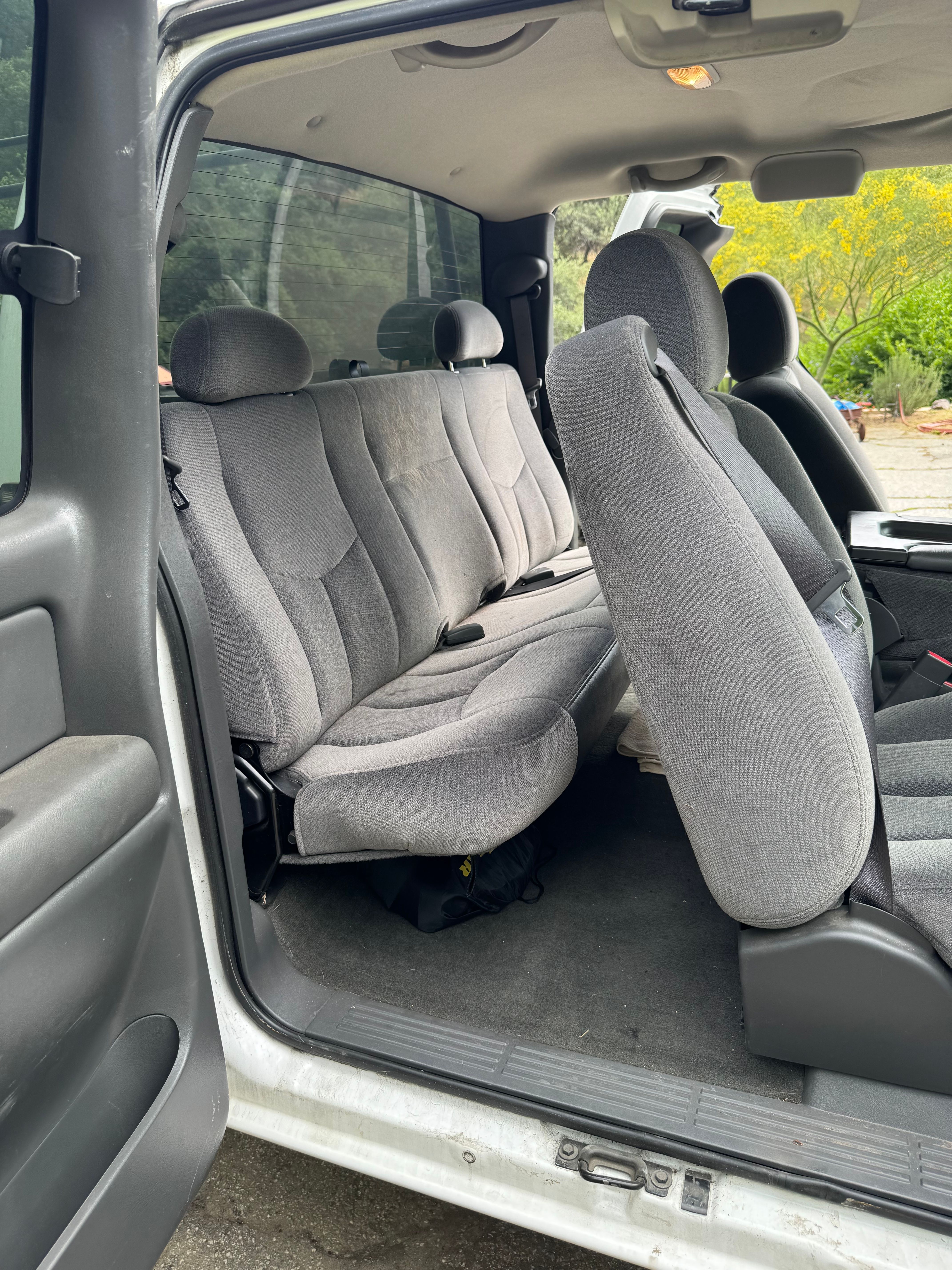 Used 2004 GMC Sierra 2500 SLE RWD image 13