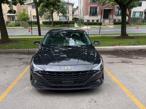 Used 2023 Hyundai Elantra SEL w/ Convenience Package FWD image 1