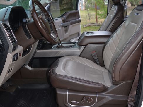 Used 2020 Ford F150 Limited w/ Trailer Tow Package image 19