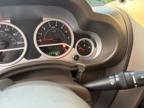 Used 2009 Jeep Wrangler Sahara w/ Trailer Tow Group image 10