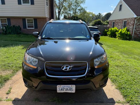 Used 2010 Hyundai Santa Fe GLS FWD image 15