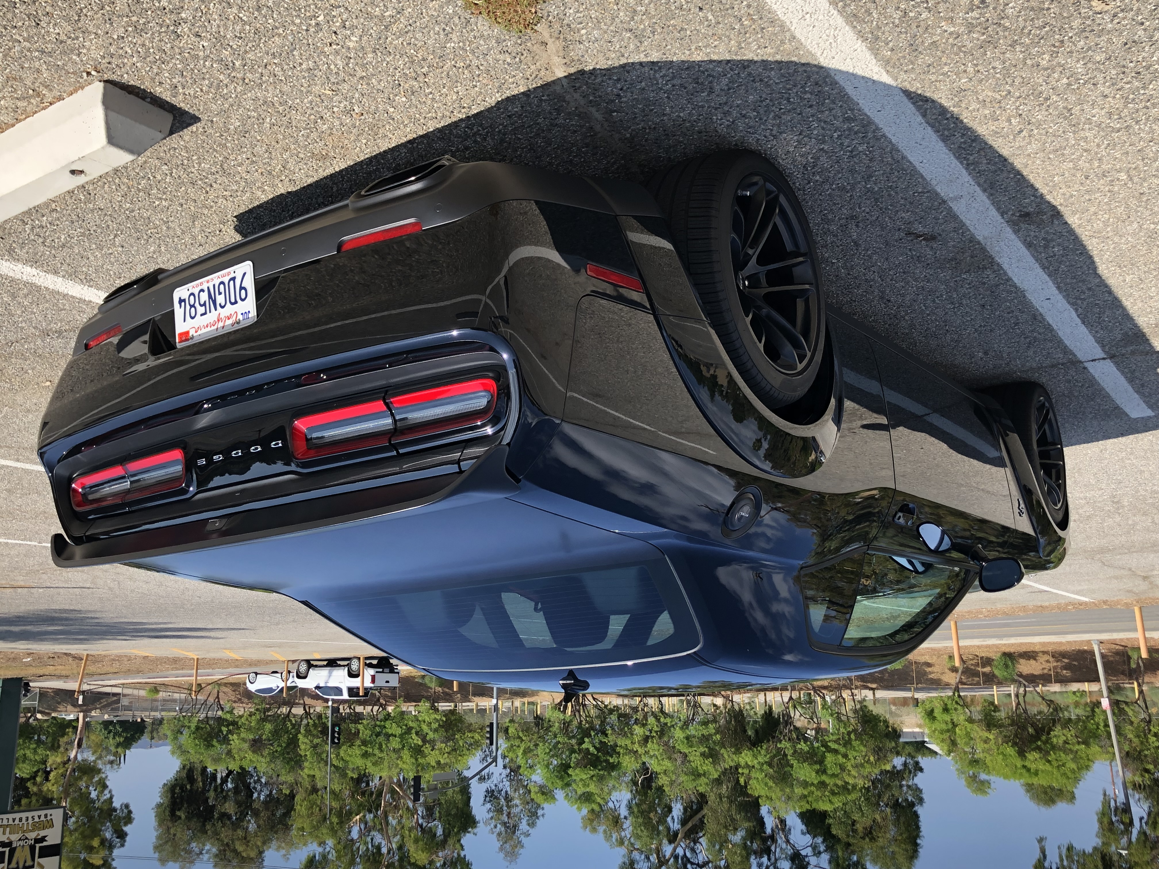 Used 2020 Dodge Challenger SRT Hellcat RWD image 2