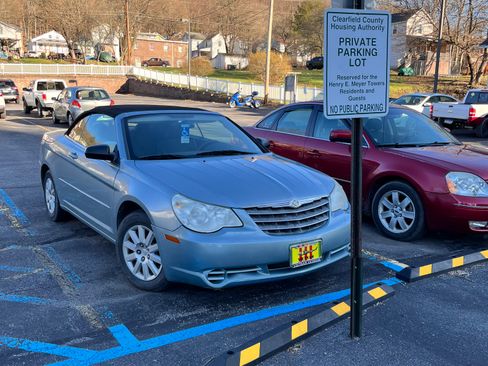 Used 2009 Chrysler Sebring LX w/ Convenience Group image 10