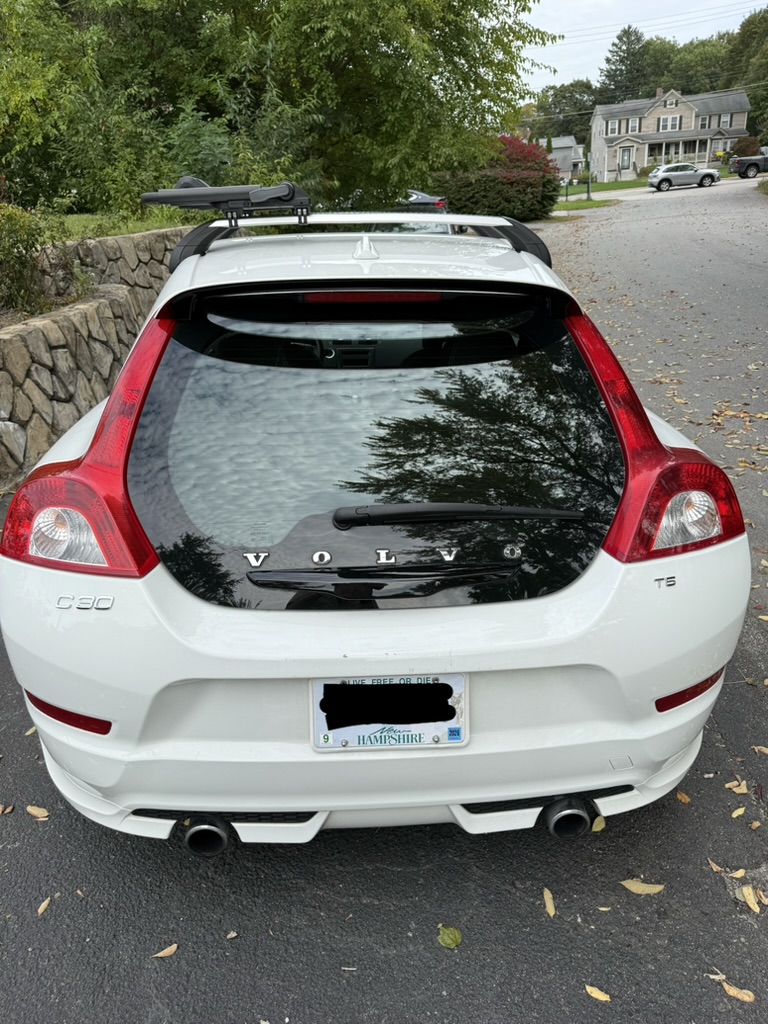 Used 2013 Volvo C30 T5 R-Design FWD image 9