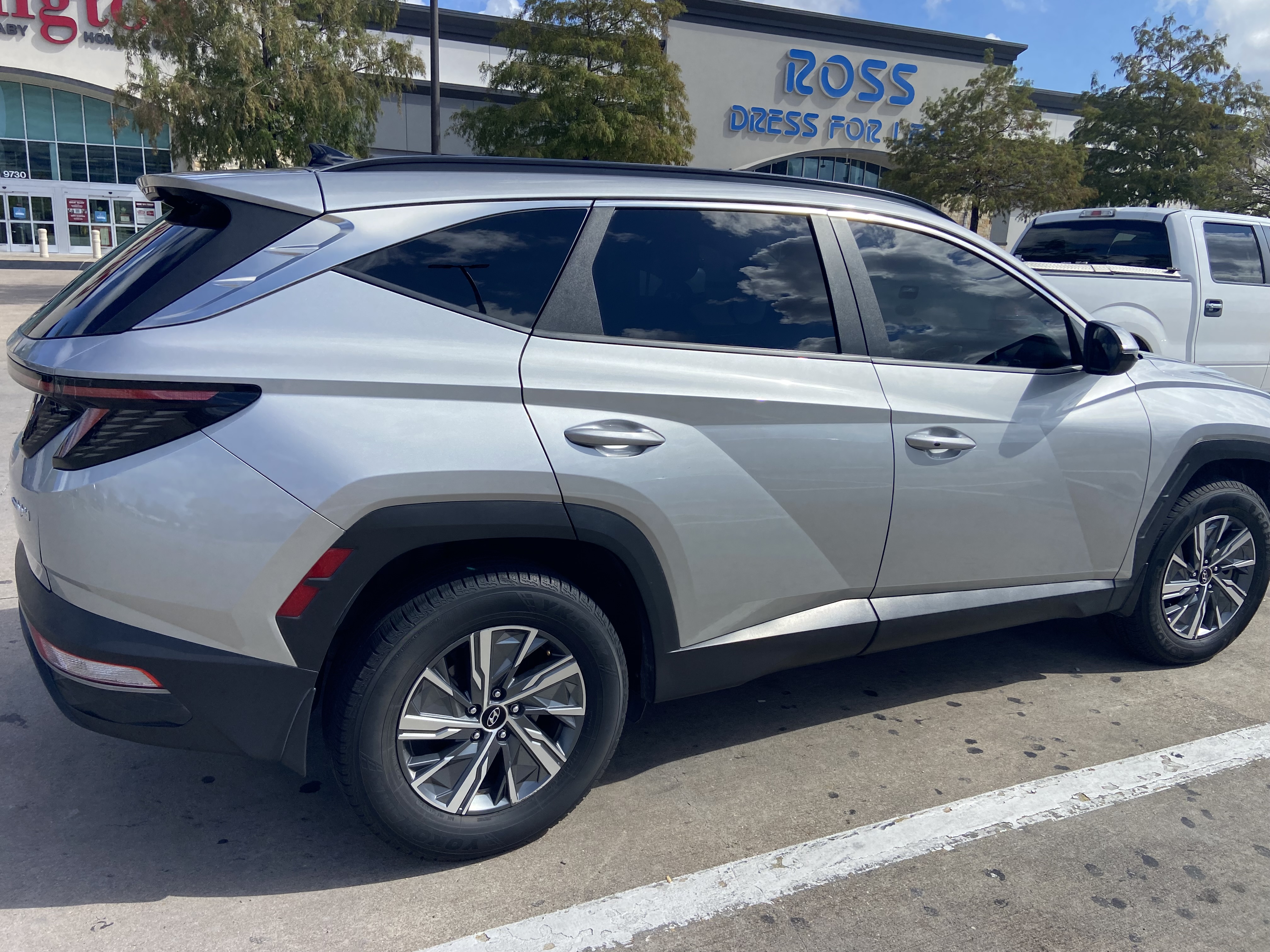 Used 2022 Hyundai Tucson Blue AWD/4WD image 5
