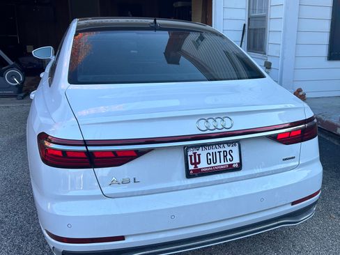 Used 2022 Audi A8 L 3.0T AWD/4WD image 2