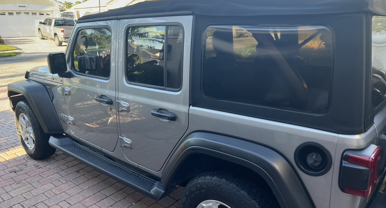 Used 2018 Jeep Wrangler Unlimited Sport S AWD/4WD image 5
