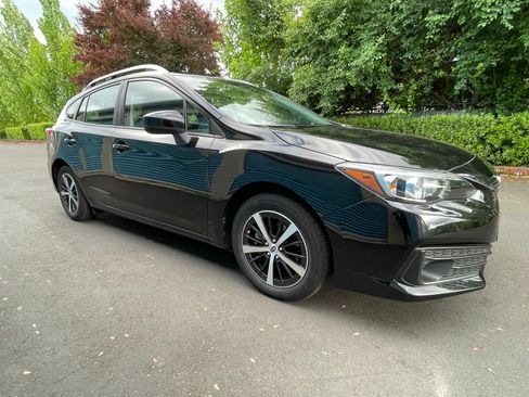 Used 2022 Subaru Impreza 2.0i Premium AWD/4WD image 10
