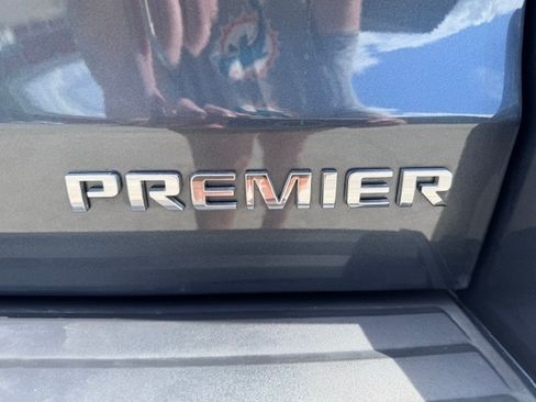 Used 2020 Chevrolet Tahoe Premier RWD image 9