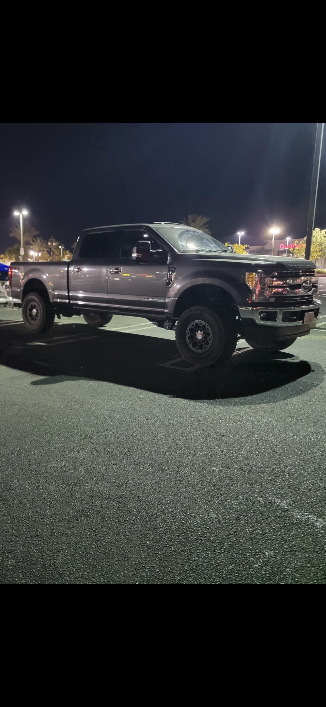 Used 2017 Ford F250 Lariat w/ Lariat Ultimate Package AWD/4WD image 1