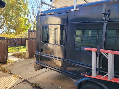 Used 2009 Chevrolet Express 3500 image 16