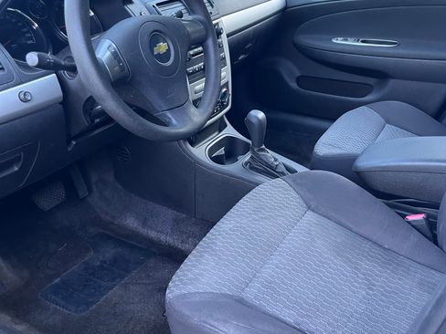 Used 2010 Chevrolet Cobalt LT FWD image 4