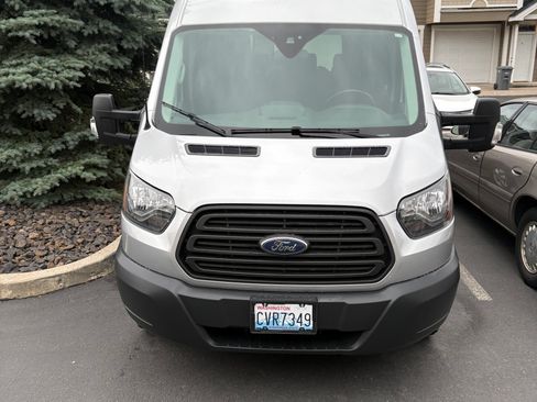 Used 2017 Ford Transit 350 XL RWD image 14