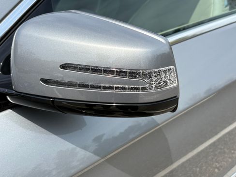 Used 2011 Mercedes-Benz E 350 Cabriolet image 23