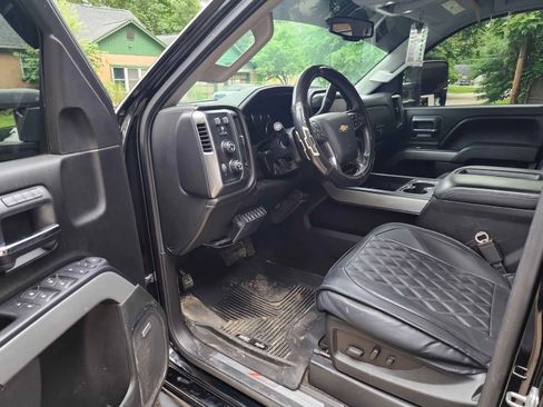 Used 2015 Chevrolet Silverado 1500 LTZ Z71 w/ Custom Sport Edition image 6