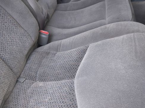 Used 2004 Chevrolet Tahoe LS w/ Cargo Package image 13