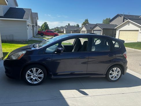 Used 2009 Honda Fit Sport image 2