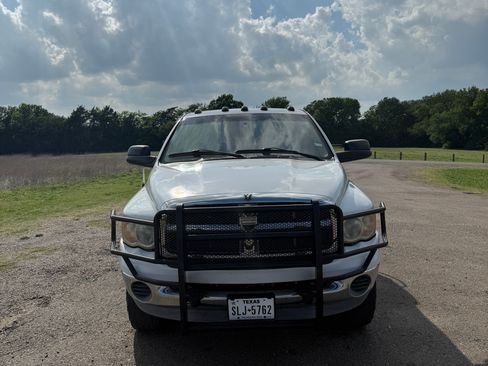 Used 2003 Dodge Ram 2500 Truck SLT AWD/4WD image 4