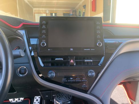 Used 2021 Toyota Camry TRD w/ TRD Package w/JBL Audio image 28