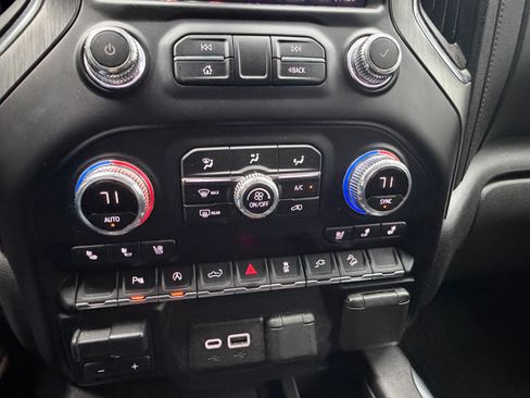Used 2020 GMC Sierra 1500 Denali w/ LPO, GMC Protection Package AWD/4WD image 16