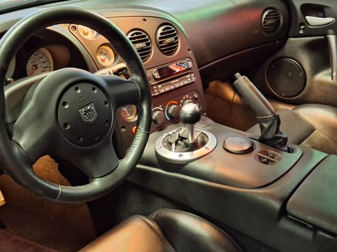 Used 2006 Dodge Viper SRT-10 image 31