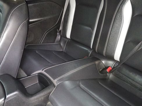 Used 2020 Chevrolet Camaro SS image 5