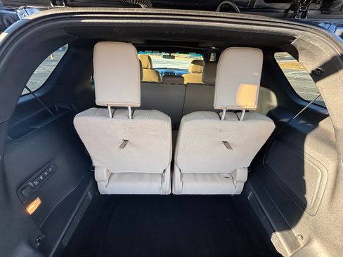 Used 2016 Ford Explorer Limited FWD image 30