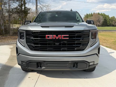 Used 2023 GMC Sierra 1500 Elevation w/ Elevation Premium Package image 10