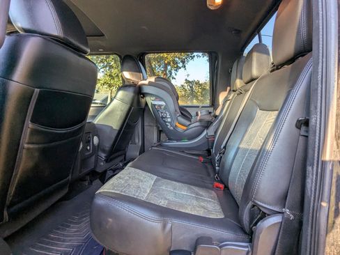 Used 2011 Ford F250 Lariat w/ Lariat Ultimate Pkg image 11