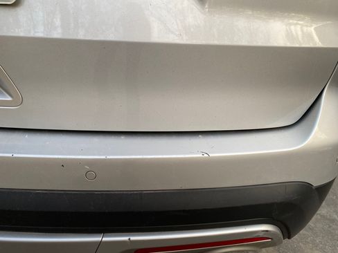 Used 2016 Ford Explorer XLT image 24