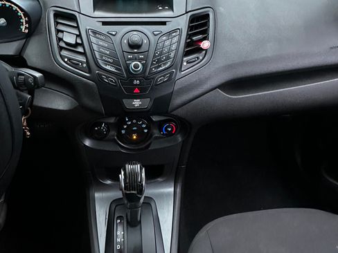 Used 2014 Ford Fiesta S FWD image 8