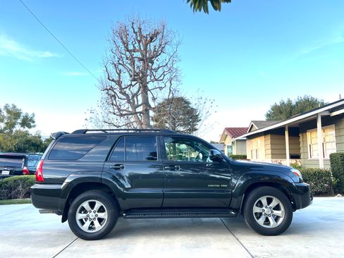 Used 2006 Toyota 4Runner Limited image 5