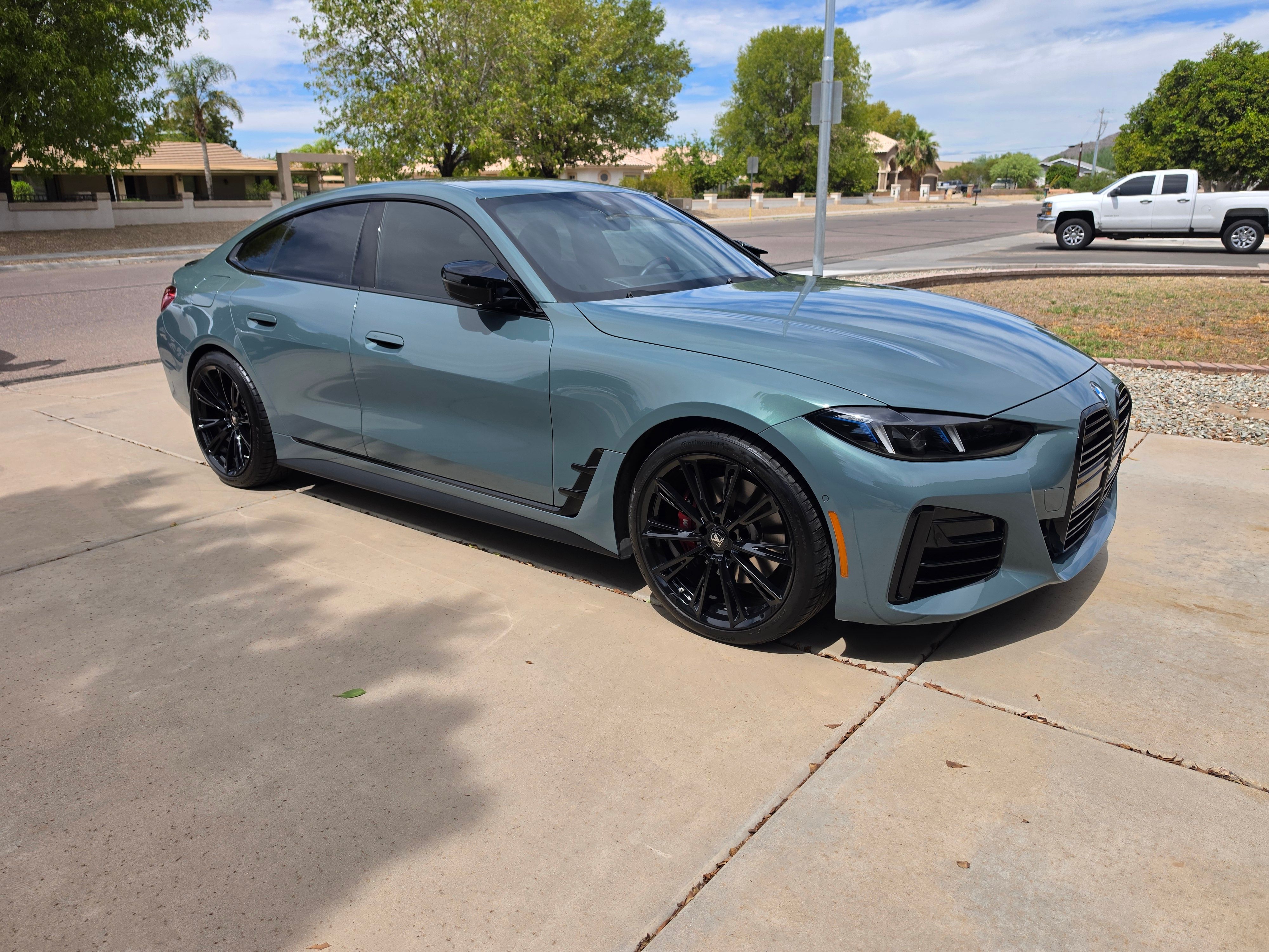 Used 2025 BMW M440i w/ Premium Package RWD image 4