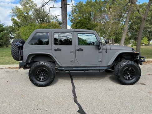 Used 2016 Jeep Wrangler Unlimited Sport w/ Quick Order Package 24S image 5