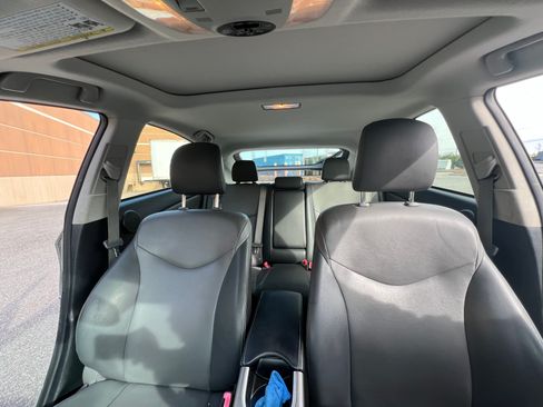 Used 2013 Toyota Prius Four image 13