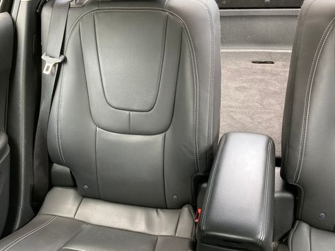 Used 2013 Chevrolet Volt Premium w/ Premium Trim Package image 16