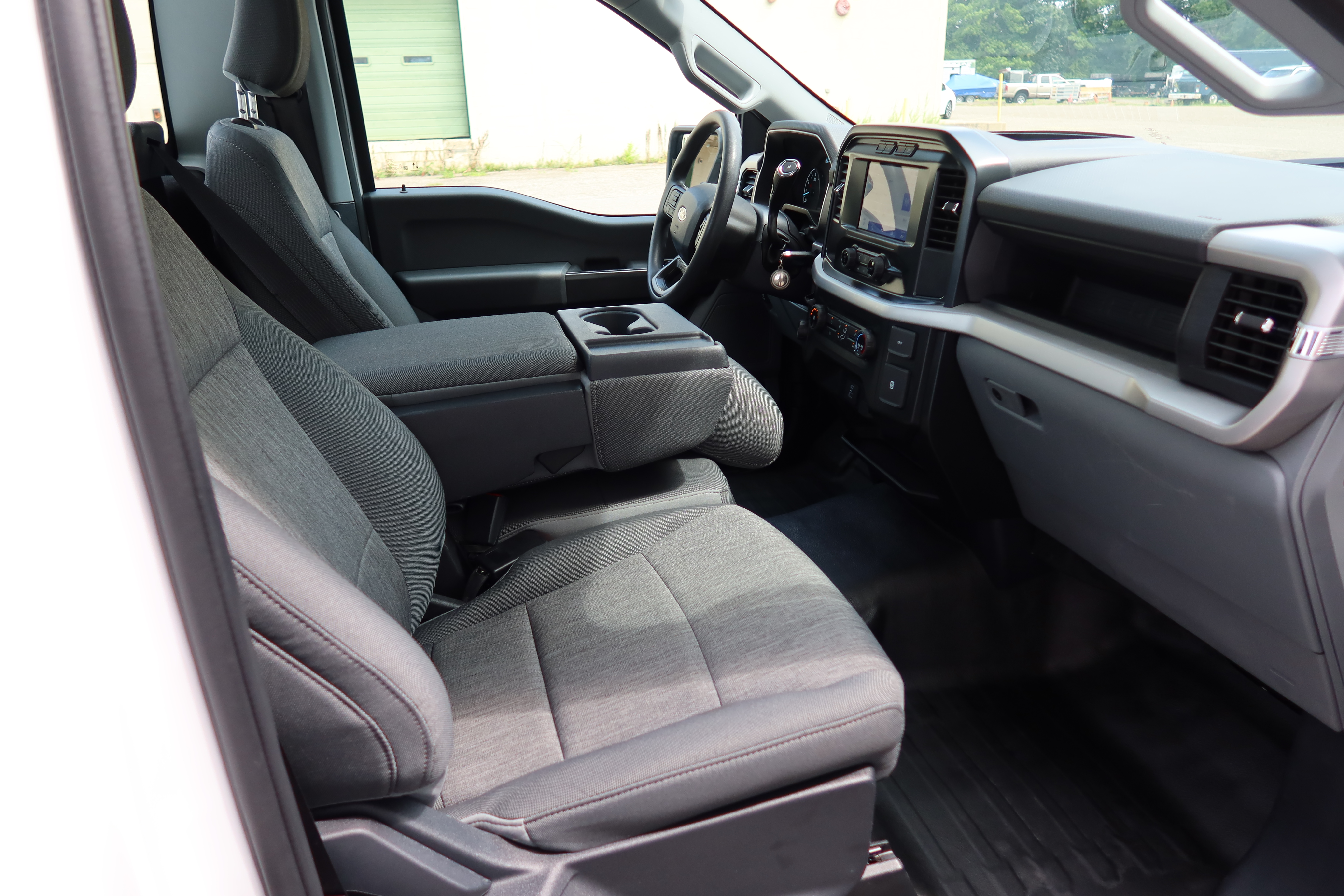 Used 2022 Ford F150 XL w/ Equipment Group 101A High RWD image 22