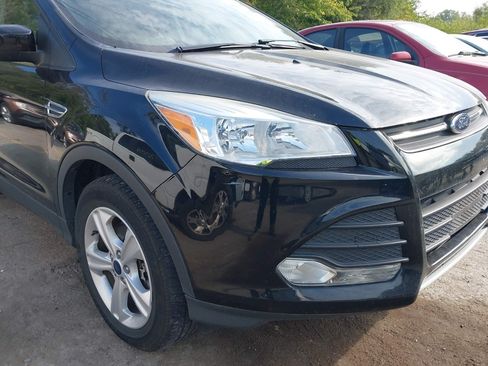 Used 2016 Ford Escape SE image 13