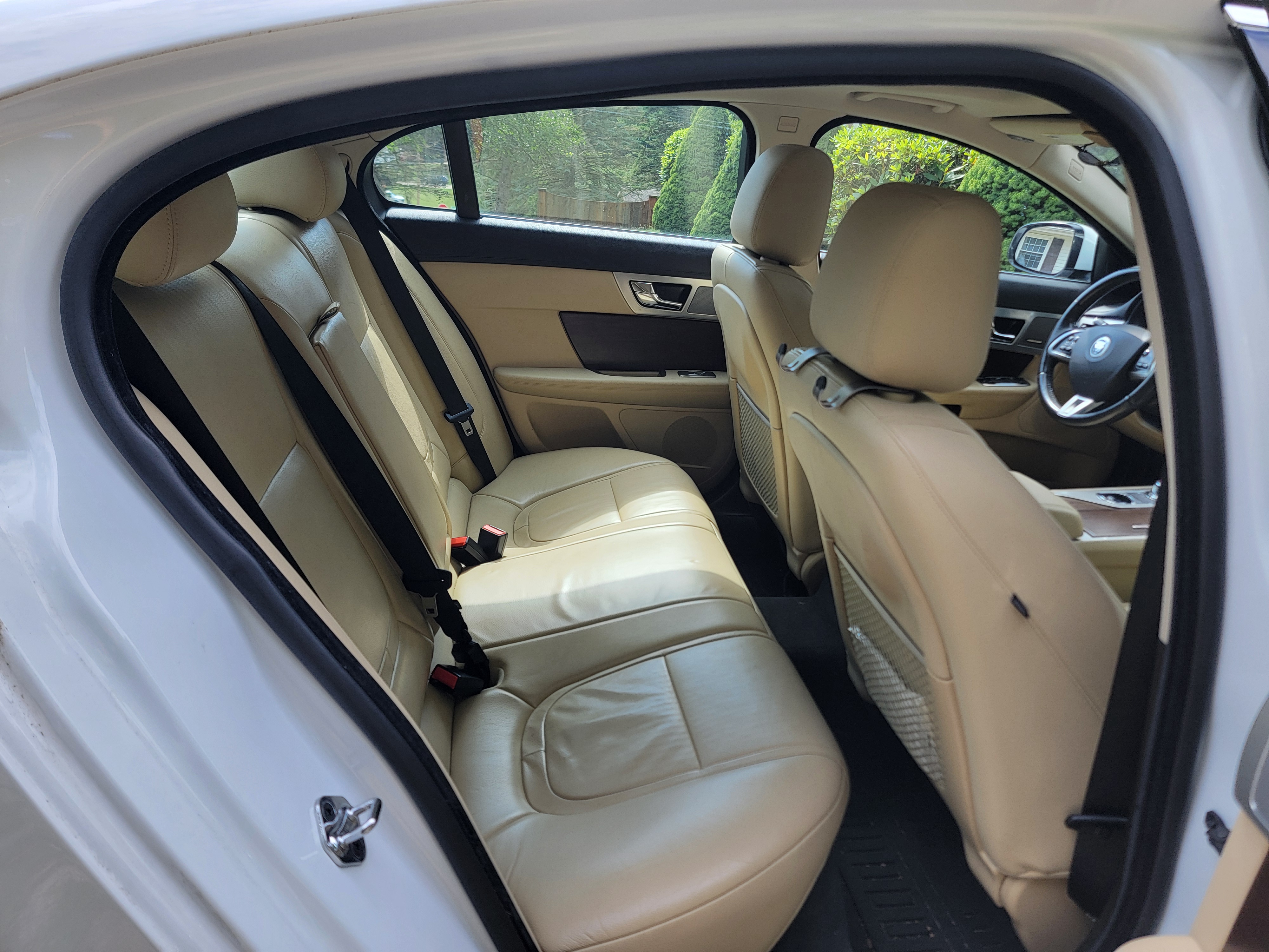 Used 2013 Jaguar XF 3.0 AWD/4WD image 9