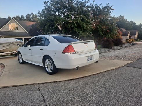 Used 2014 Chevrolet Impala LTZ image 10