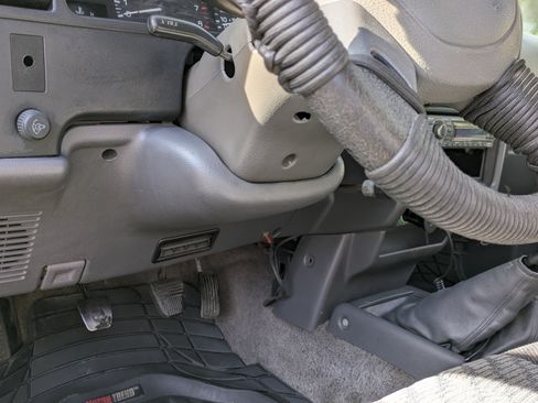 Used 1995 Toyota 4Runner SR5 image 11