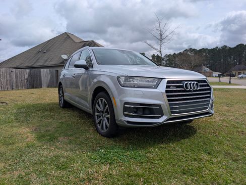 Used 2017 Audi Q7 3.0T Premium Plus image 2