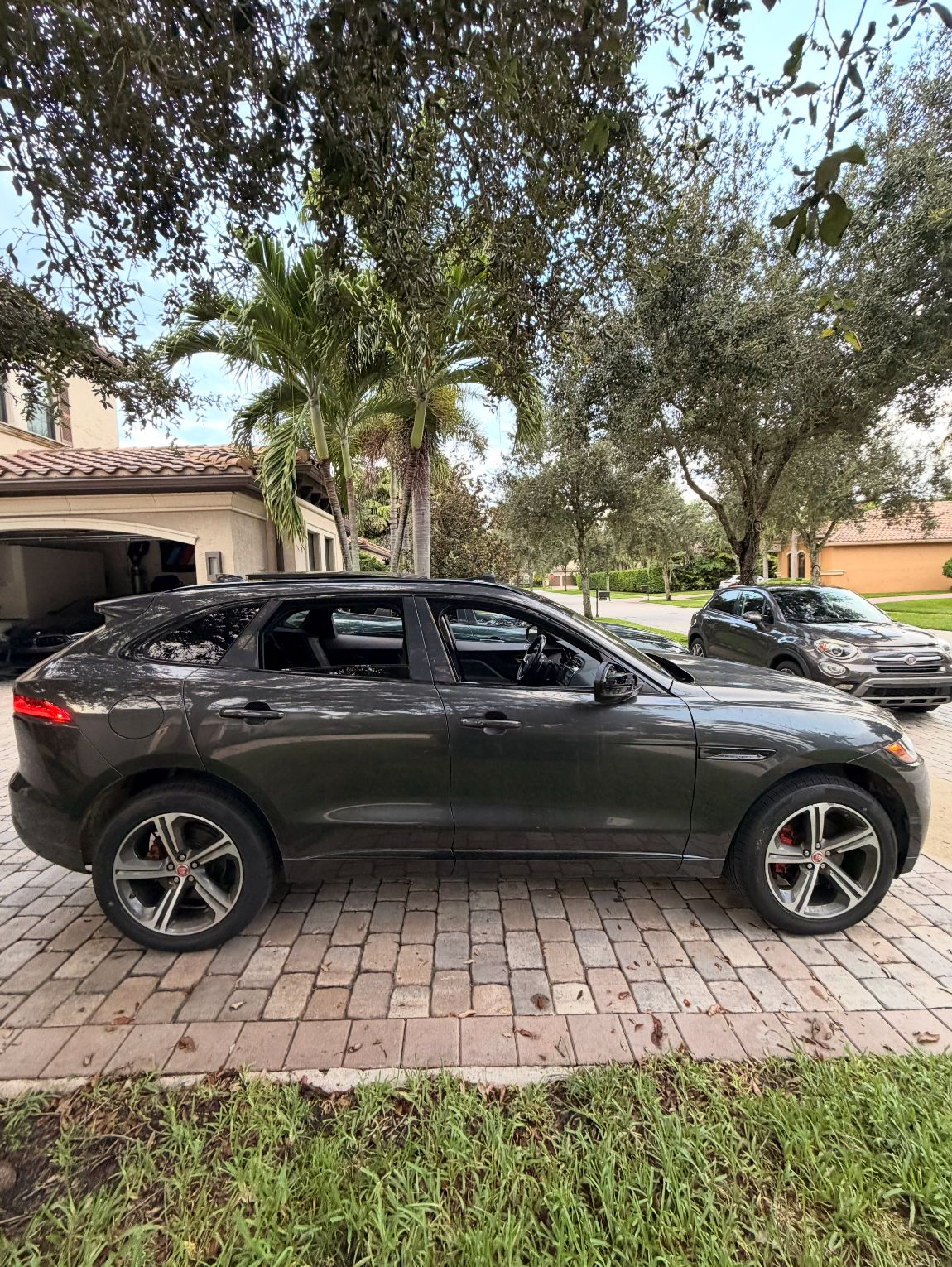 Used 2017 Jaguar F-PACE S AWD/4WD image 5