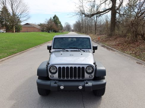 Used 2017 Jeep Wrangler Sport w/ Quick Order Package 24S image 2