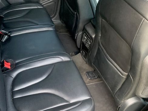 Used 2016 Lincoln MKC Premiere FWD image 8