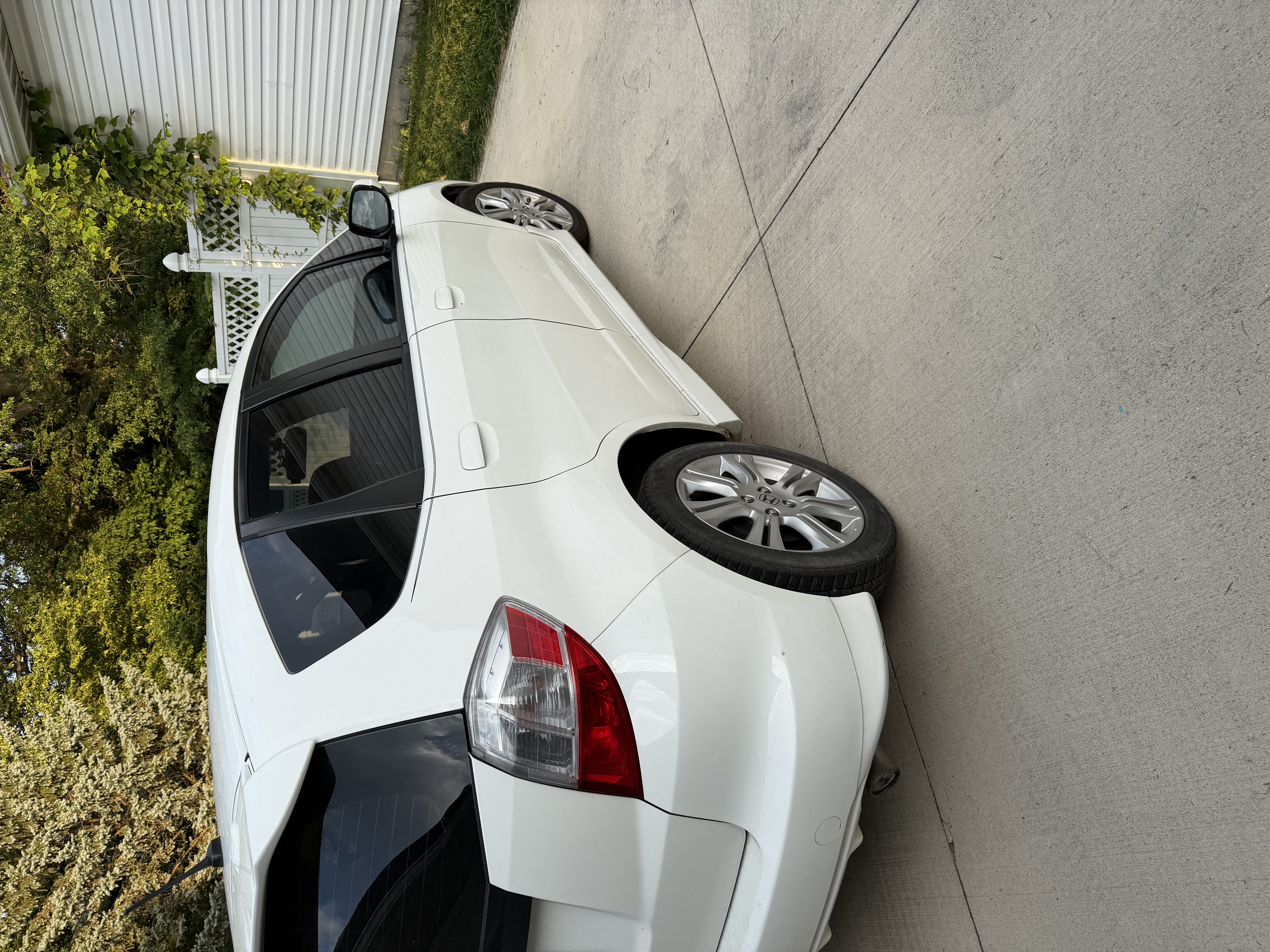 Used 2010 Honda Fit Sport image 5