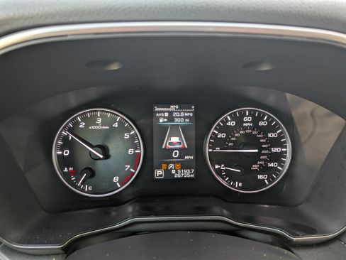 Used 2021 Subaru Outback Limited image 13