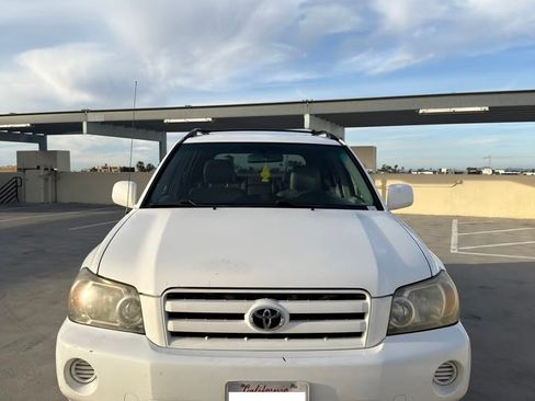 Used 2007 Toyota Highlander Sport image 4